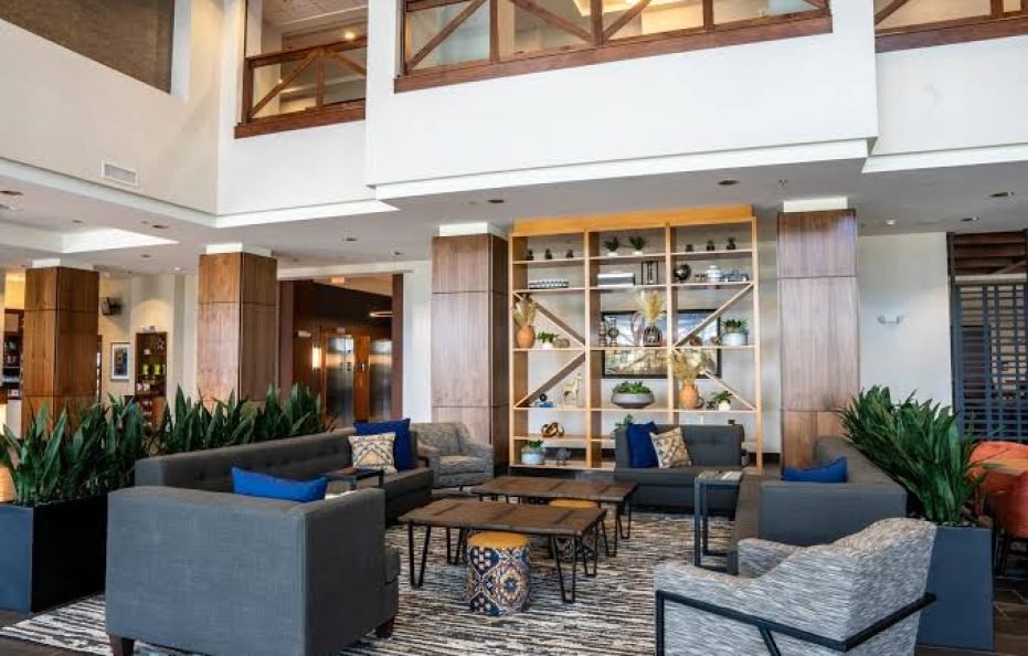 Drury Plaza Hotel Dallas Arlington