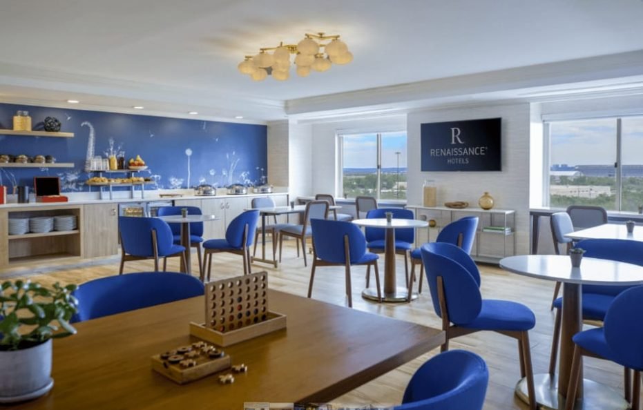 Renaissance Meadowlands Hotel