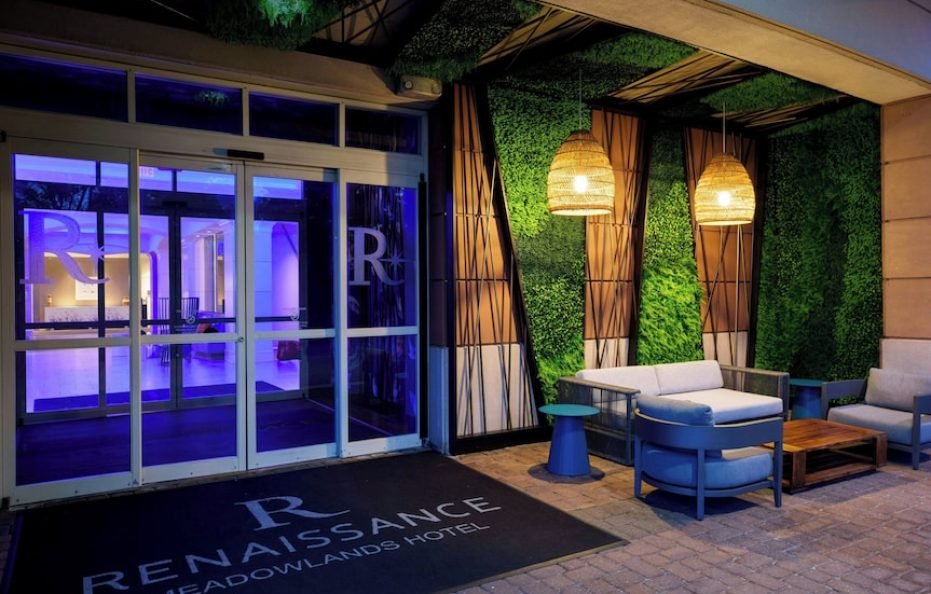 Renaissance Meadowlands Hotel