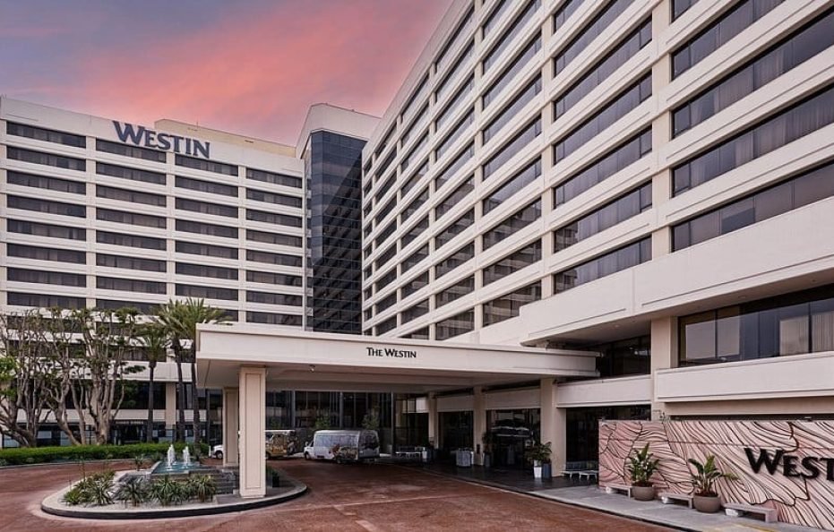 The Westin Los Angeles Airport