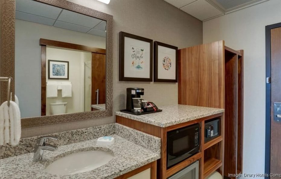 Luxury Suite
