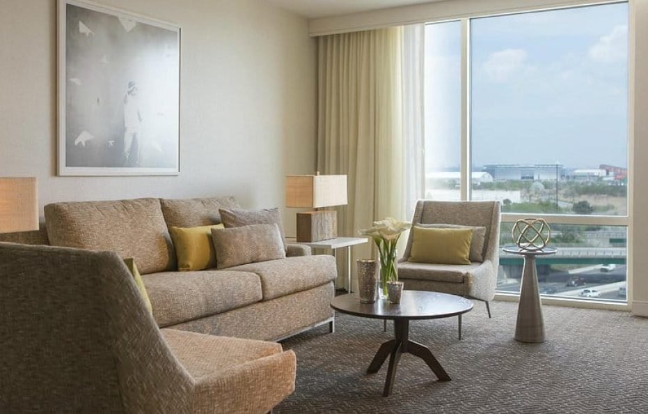 Luxury Suite