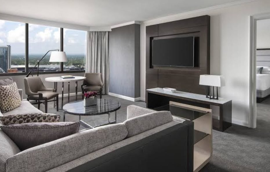 Luxury Suite