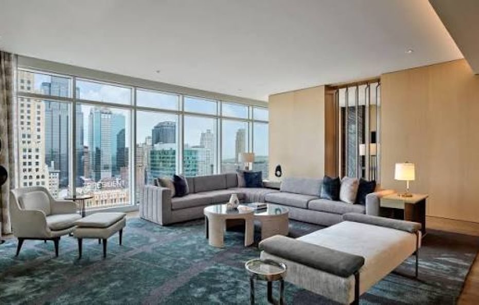 Luxury Suite