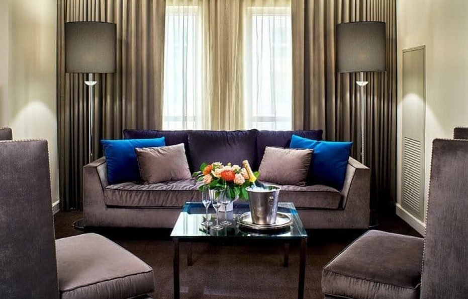 Luxury suite