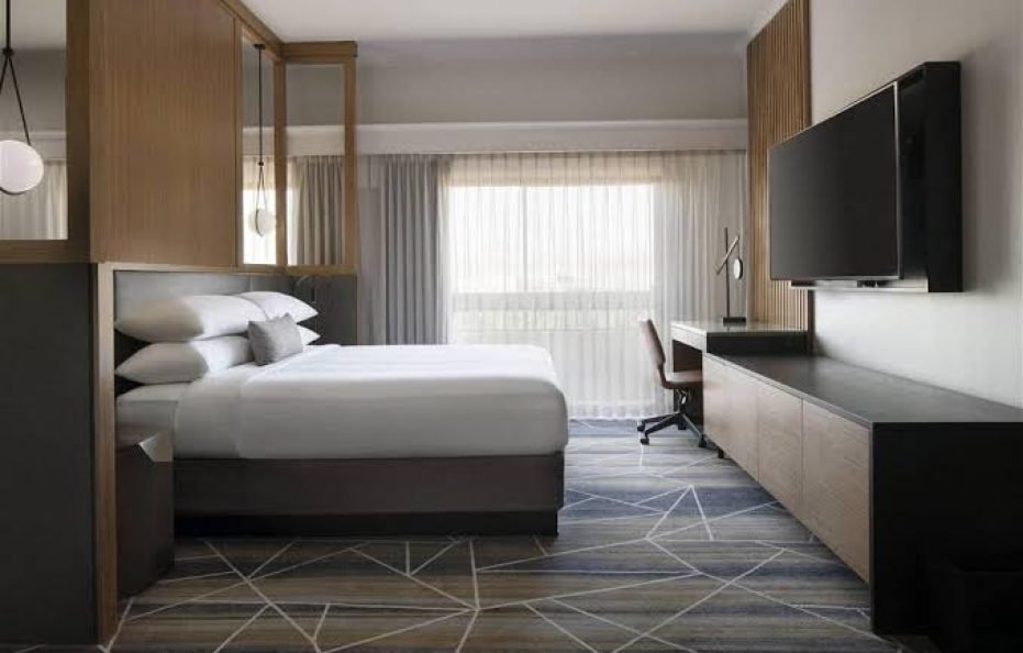 Luxury Suite