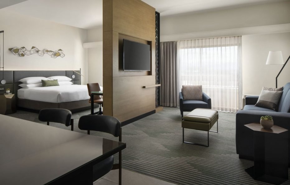 Luxury Suite