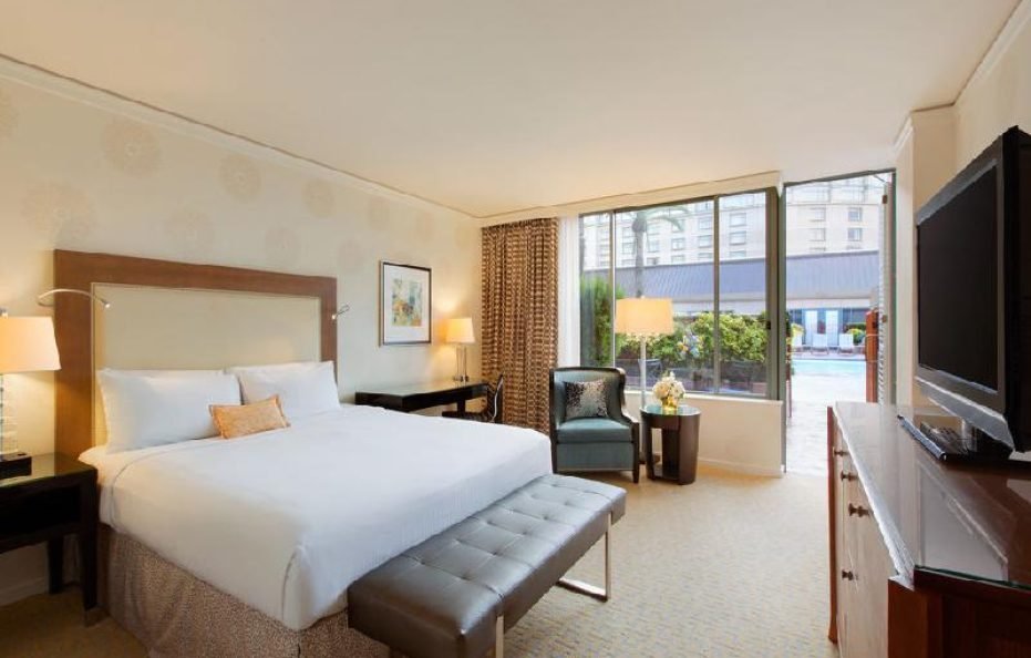 Luxury Suites