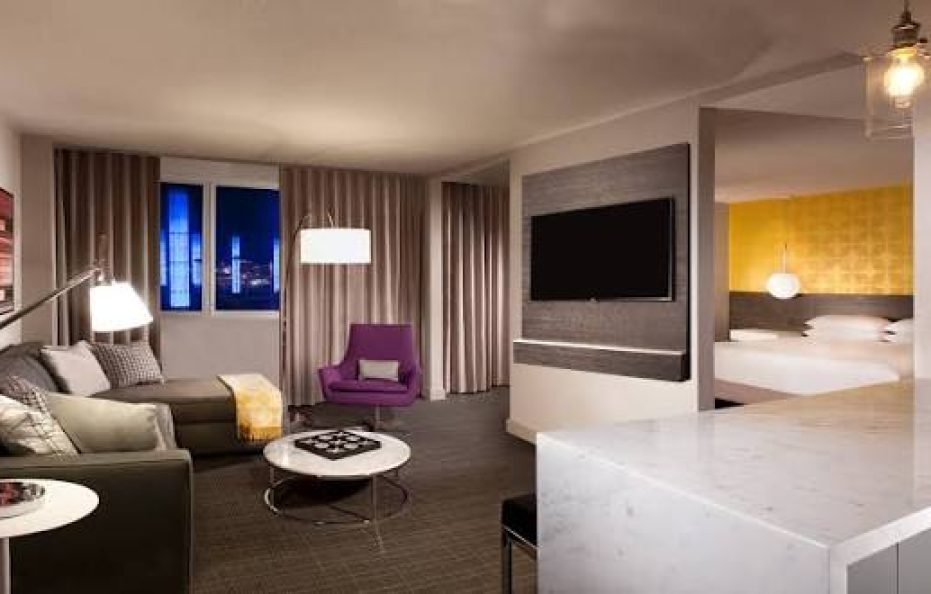 Luxury Suite