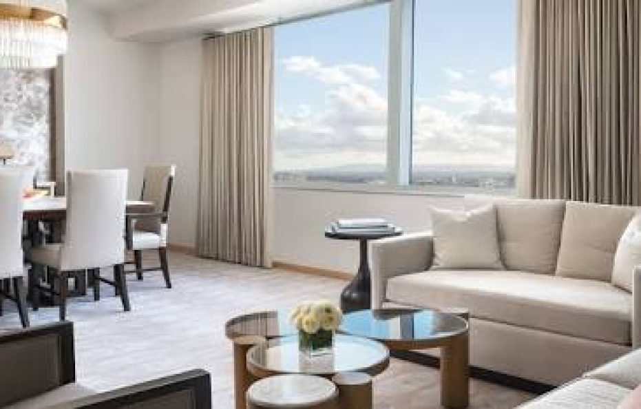 Deluxe Rooms